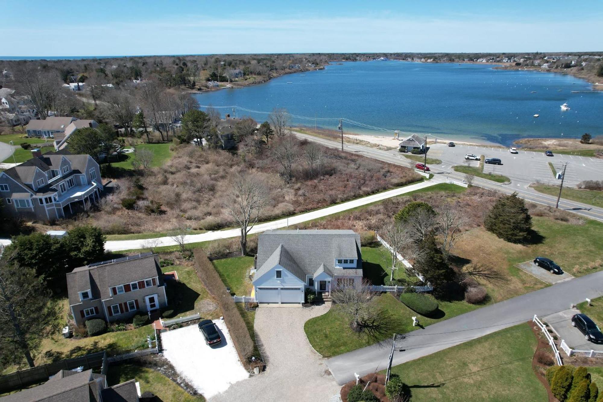 Walk To Oyster Pond And Main Street Chatham Villa Exterior photo