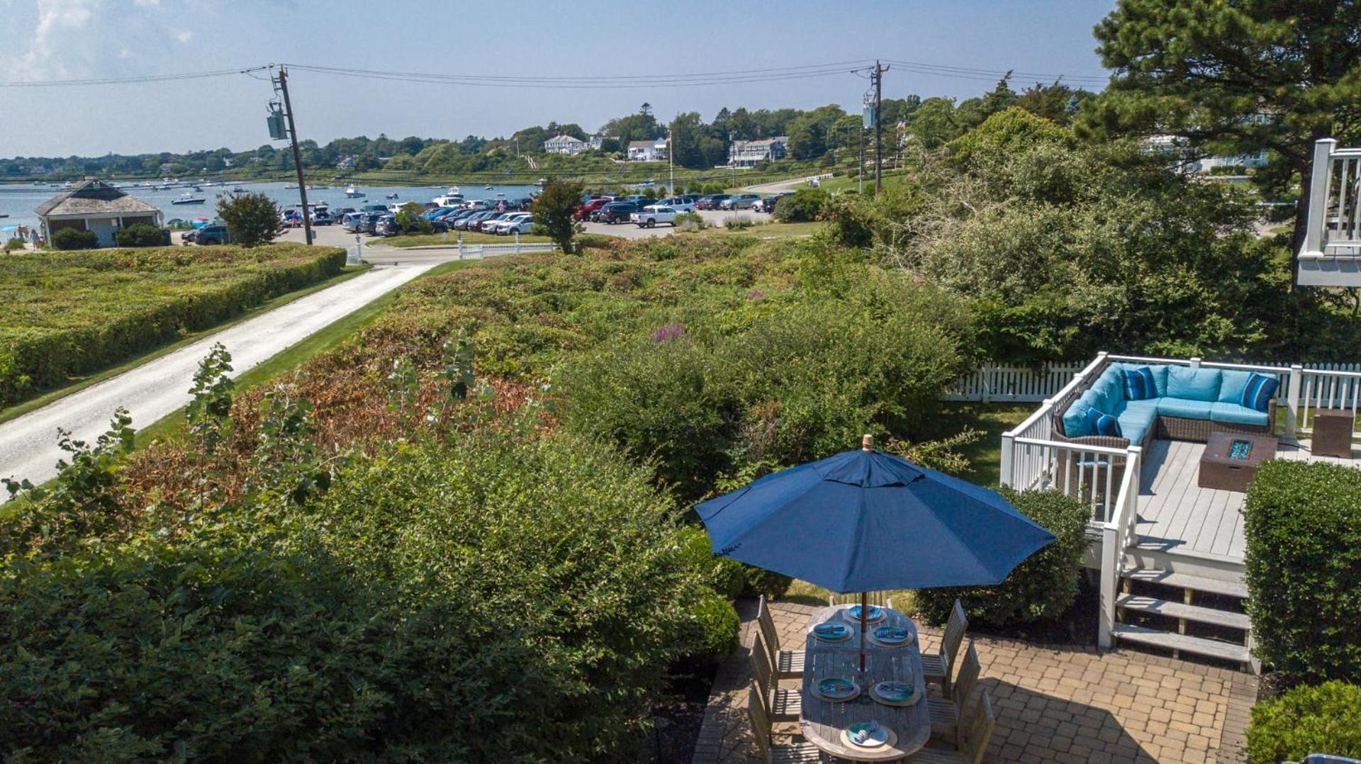 Walk To Oyster Pond And Main Street Chatham Villa Exterior photo