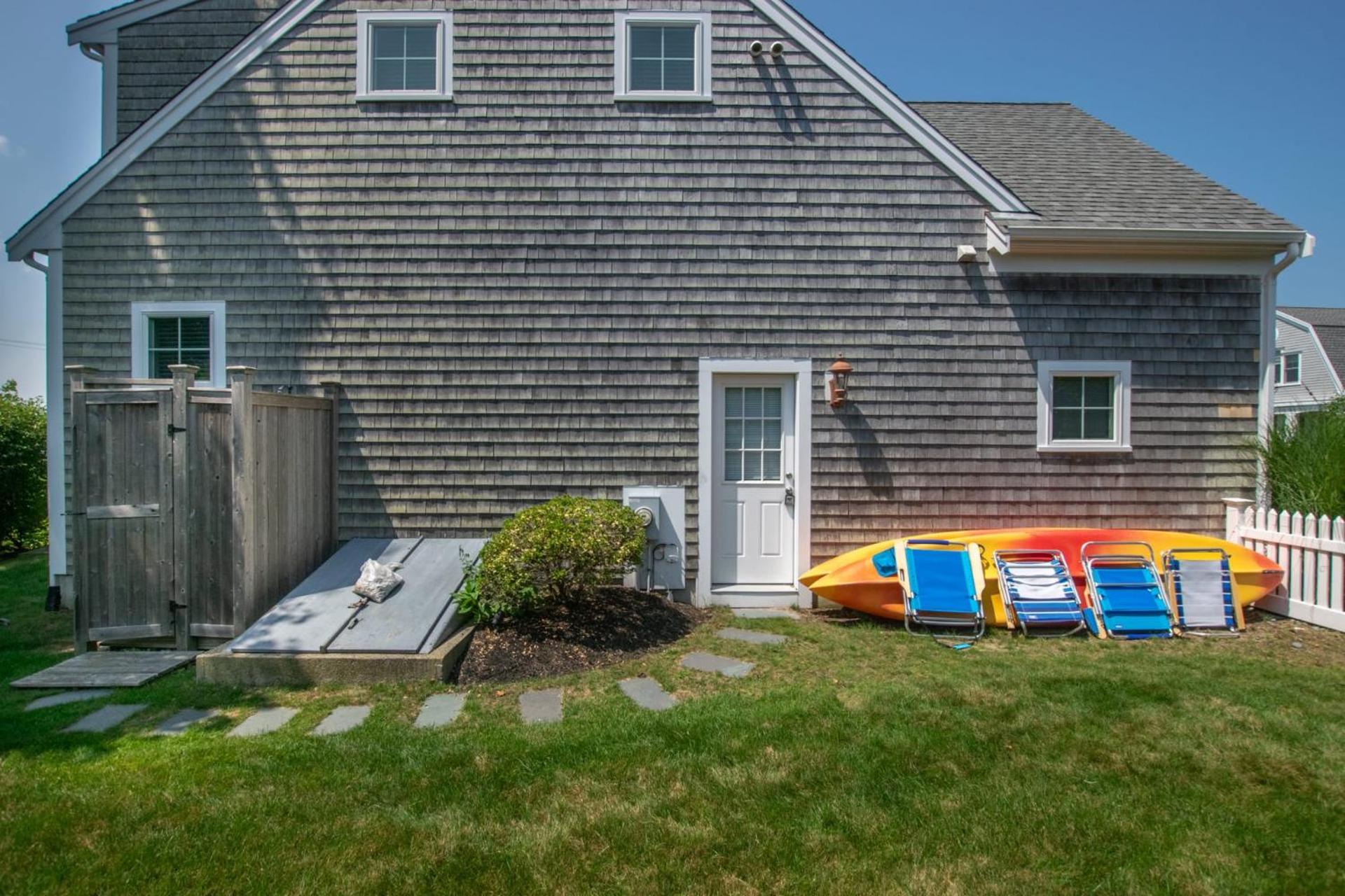 Walk To Oyster Pond And Main Street Chatham Villa Exterior photo